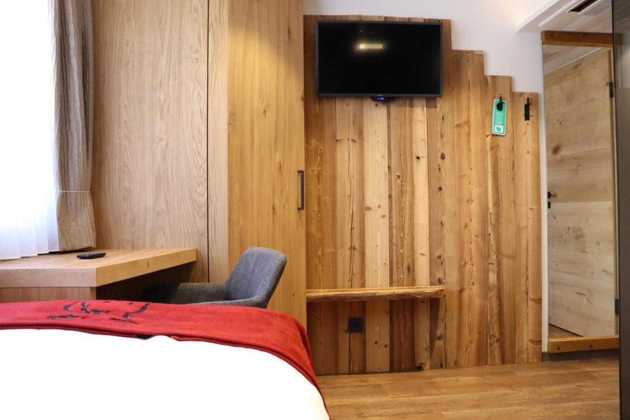 Landsteakhaus Hotell Marxheim Exteriör bild
