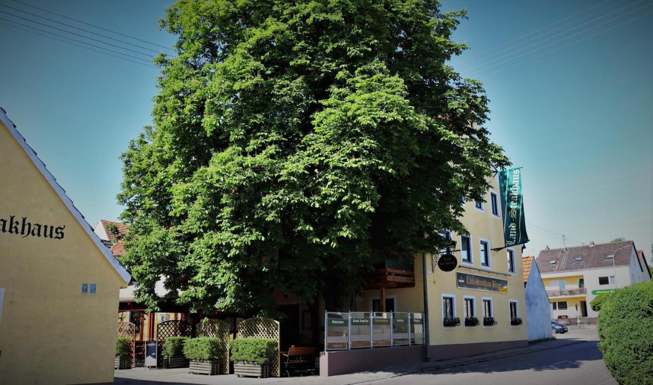 Landsteakhaus Hotell Marxheim Exteriör bild